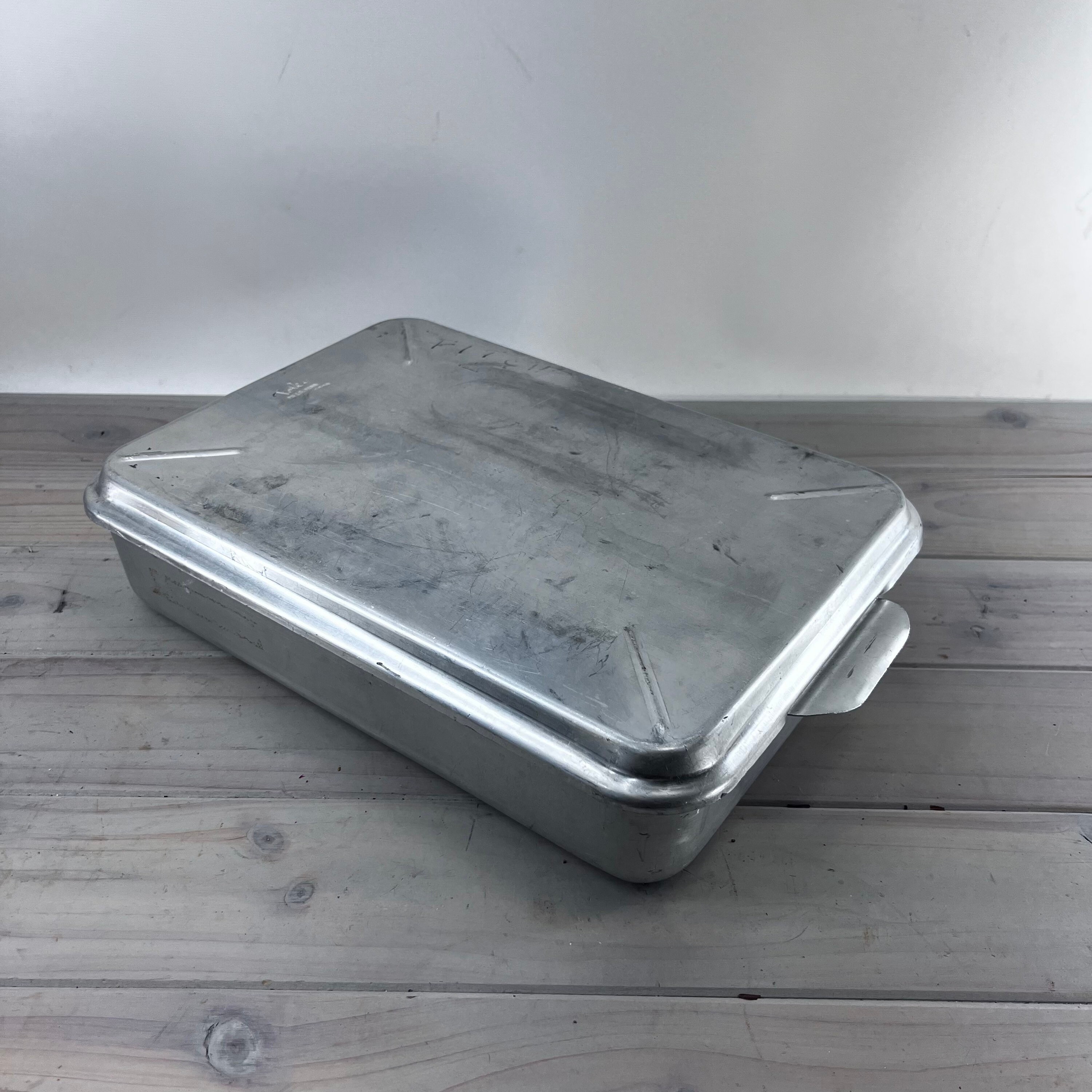 Vintage Foley Cake Pan With Snap on Lid Aluminum Lasagna Pan 