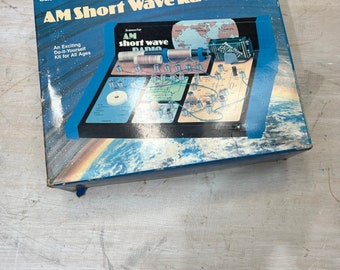 Vintage SCIENCE FAIR AM Short Wave Radio Kit  One Electronic Project Kit