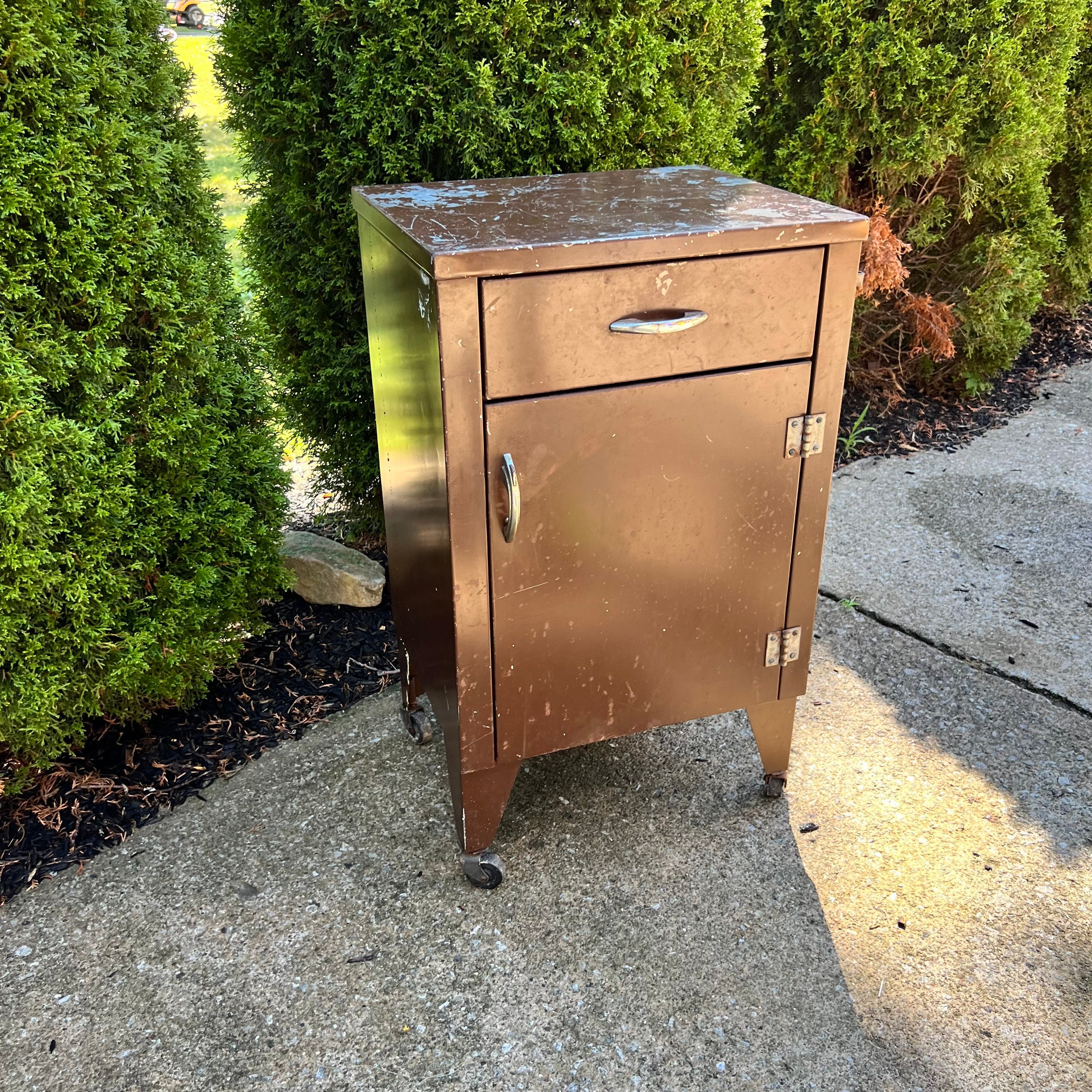 Vintage American Industrial Steel Metal Narrow Medical Dental Bathroom  Cabinet For Sale at 1stDibs  vintage bathroom storage cabinet, metal bathroom  cabinets, vintage metal and glass medical cabinet