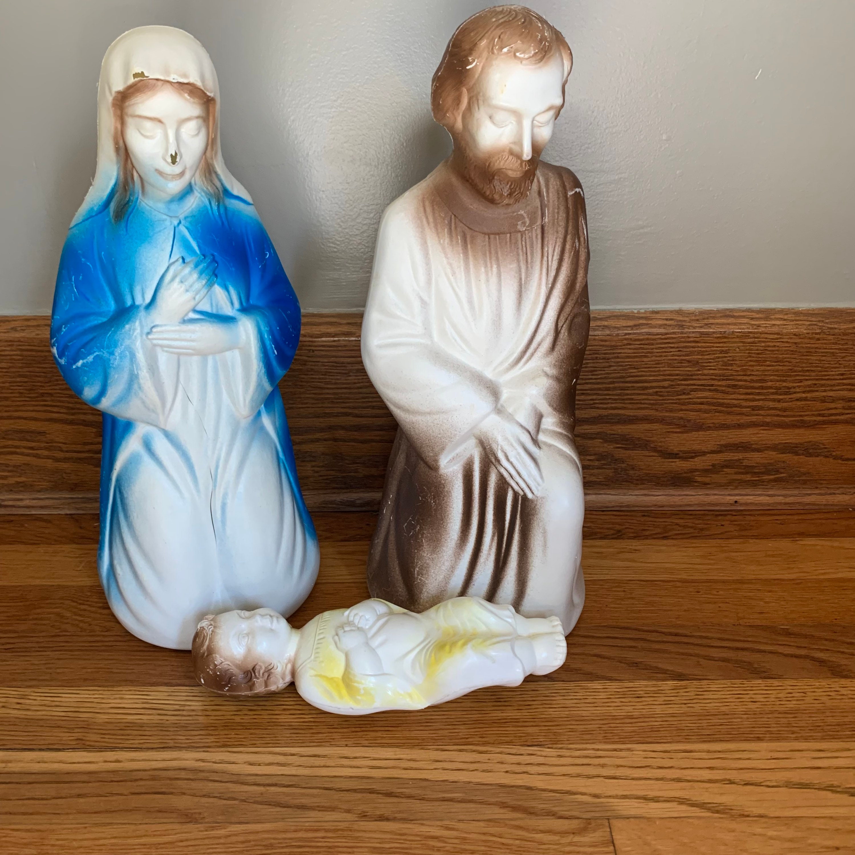 New Christmas Life Size Lighted Shepherd and Sheep Blow Mold Nativity