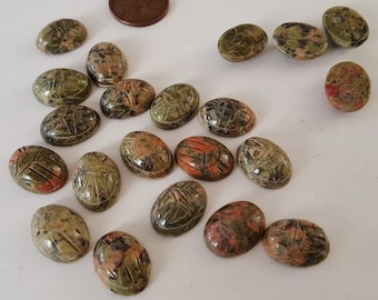 1 Vintage Genuine Epidote Unakite Gemstone 16x12mm. Oval Scarab   R577