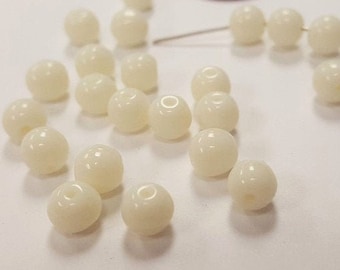 300 Vintage Japanese 1950's Cherry Brand Glass Cream 6mm. Round Beads 4708L
