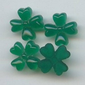 12 Vintage Glass Chrysoprase Flower Clover 15mm. Plaque Cabochon Cameos 6946