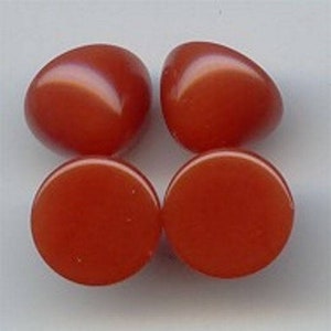 18 Vintage Carnelian Lucite 13mm. Round High Dome Cabochons 7159