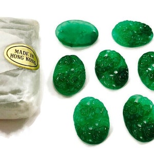 12 Vintage Hong Kong Jade Green Resin Floral 18x13mm. Oval Cabochon Cameos 278PT