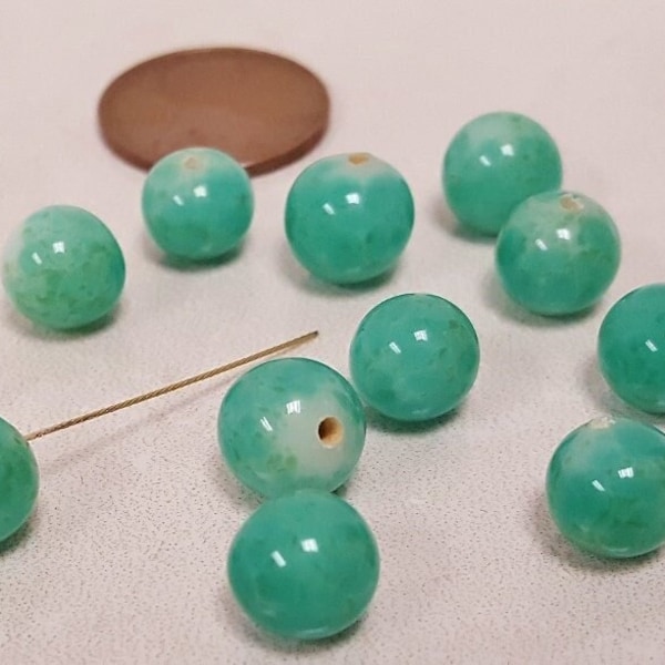 24 Vintage Japan Jade Glass Handmade 1-Hole Ball Round 1/2 Drill Beads N289