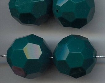 6 Vintage Hunter Green Faceted Acrylic 22mm. Round Beads 5481