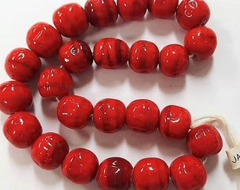 24 cuentas redondas barrocas vintage de vidrio de la marca japonesa Cherry, con remolinos rojos, de 11 mm, 4665T