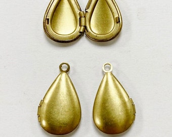 6 Vintage Brass Pear Shape 15x10mm. Tear Drop Smooth Bead Charm Pendant Lockets 5111