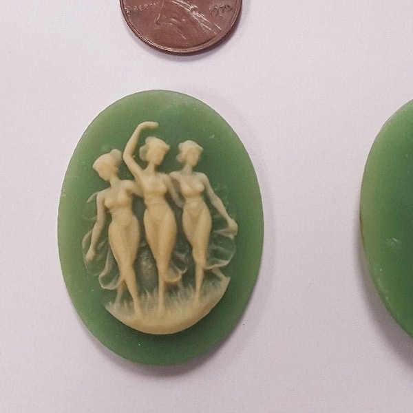 3 Vintage Dancing 3 Ladies Muses Graces 40x30mm. Oval Green Resin Cameos 163