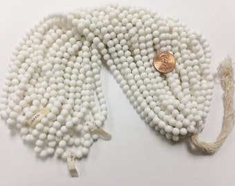 1200 Pieces (3/4LB) Vintage Japanese Glass Miriam Haskell Stock White 5.5mm Round Beads 4008