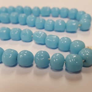 50 Vintage Japanische Kirsche Marke Glas Hellblau Türkis 8 mm. Barockperlen 4639T