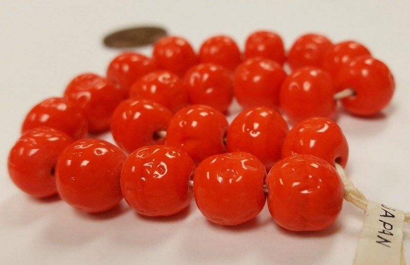 Buy 4 Vintage Red Japan Cherry Brand Glass Beads Online In India - Foto 9