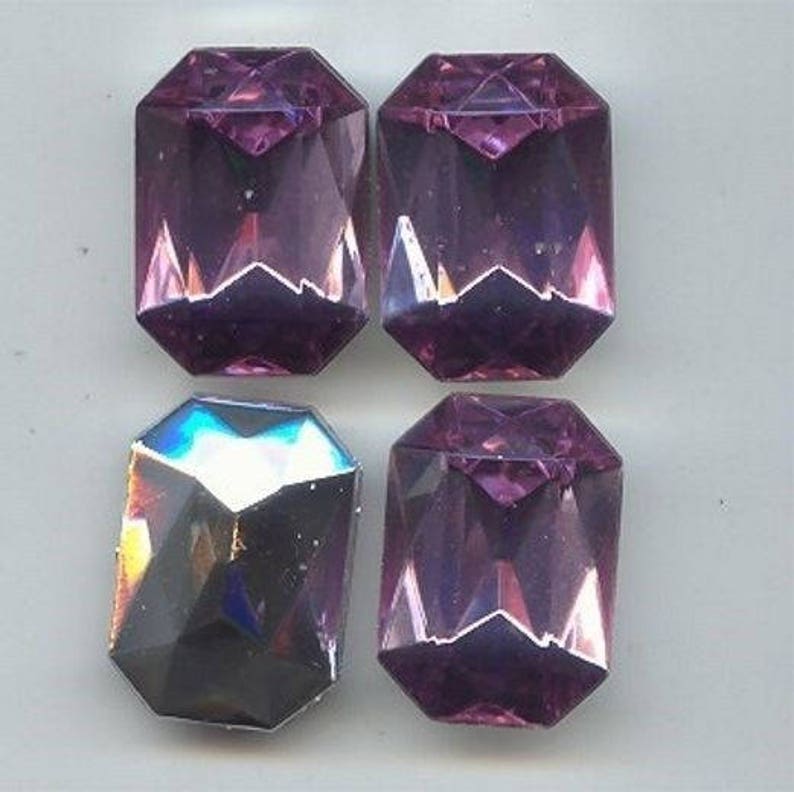 Octagon Faceted Gem Jewels 6838 12 Vintage Light Amethyst Acrylic 25x18mm