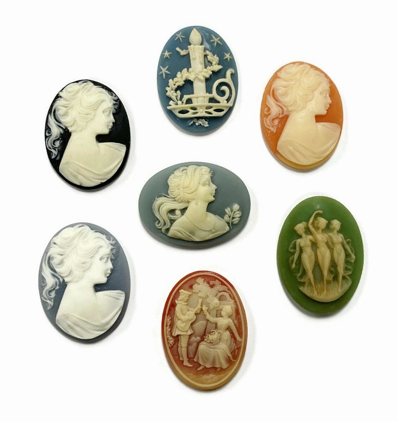 15 Vintage Cameos Assorted Resin Acrylic Cameo Lot DIY Jewelry Making, Repair & Crafting C80 image 2