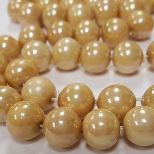 60 Vintage Japan 1950&#39;s Cherry Brand Glass Beige Satin AB 12mm. Round Beads 4728