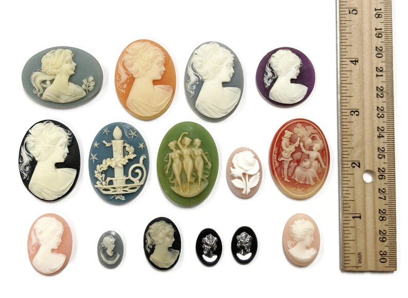 15 Vintage Cameos Assorted Resin Acrylic Cameo Lot DIY Jewelry Making, Repair & Crafting C80 image 4