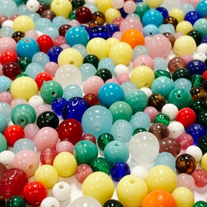 1/4 Pound Vintage Japanese Glass Assorted Round 8mm. to 14mm. Bead Mix - Miriam Haskell Old Stock N232