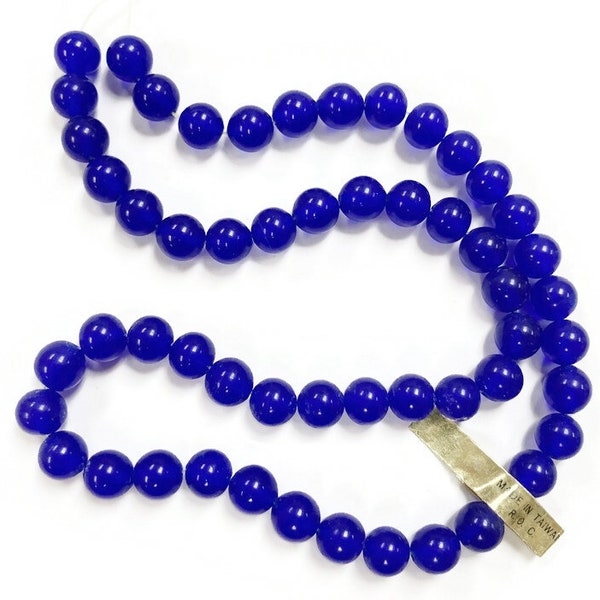 50 Vintage Glass Cobalt Blue 8mm. Smooth Round Beads 4580