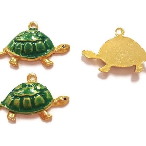 12 Vintage Hand Painted Green Turtle Tortoise Gold Plated Bead Charms 5292