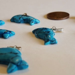 1 Vintage Genuine Turquoise Howlite Gemstone Hand Carved 12x23mm. Dolphin Pendant Charm R544 image 3