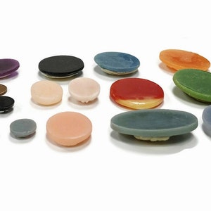 15 Vintage Cameos Assorted Resin Acrylic Cameo Lot DIY Jewelry Making, Repair & Crafting C80 image 6