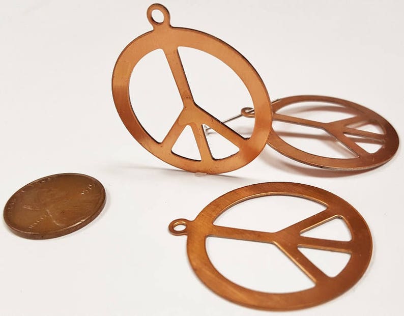 6 Vintage Peace Symbol Round 32mm. Copper Coated Steel Bead Pendants ...