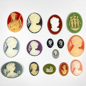 15 vintage cameo's - Geassorteerde hars acryl cameo kavel - DIY sieraden maken, repareren en knutselen C80
