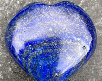 Lapis Lazuli  Heart Palm Stone  Blue  Protection Truth 31378ET