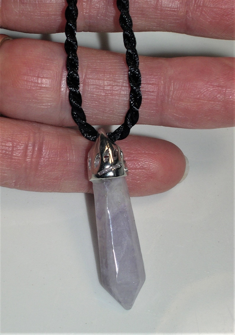 Reiki Chakra Wicca Fluorite Purple White Gemstone Crystal Point Pendant Necklace Choker Healing Protection Cleansing 24440E