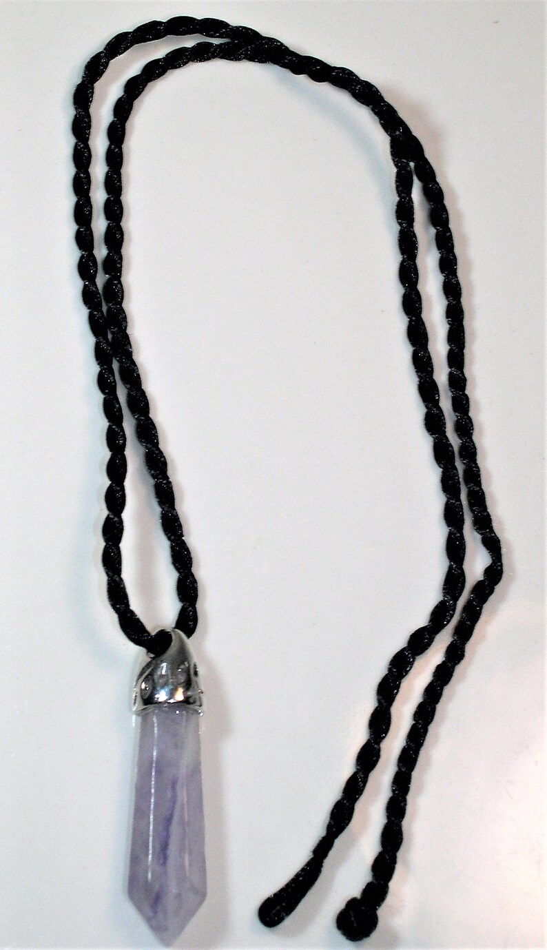 Reiki Chakra Wicca Fluorite Purple White Gemstone Crystal Point Pendant Necklace Choker Healing Protection Cleansing 24440E
