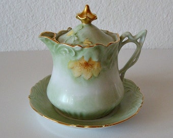 1968 Creamer Signed By Artist H. Fisher Green Yellow