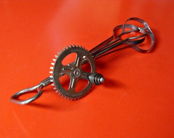 1923 hand mixer