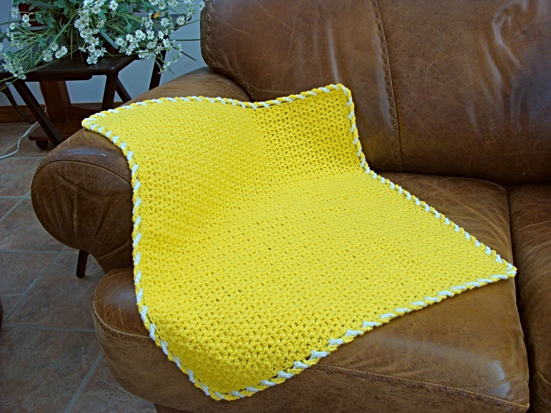 Cozy Lap Blanket / Baby Doll Blanket / Washable / Bright & Happy Yellow
