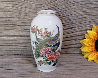 1960s / Oriental Vase / Peacocks & Floral / Original Artmark / 6
