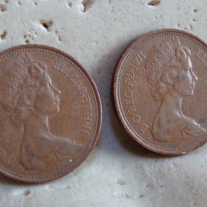 Set of Five (5) / Japan / 1 Yen / Standard Coin / Circulated