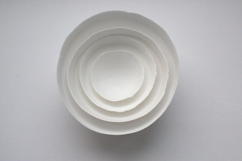 Set of 4 English fine bone china nesting stoneware bowls image 4