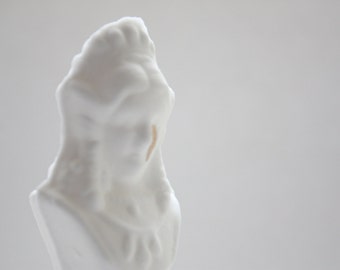 Chess piece - The Queen from English fine bone china with a gold tear