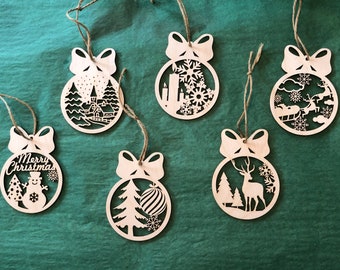 6 Piece Wooden Ornament with Bow Set
