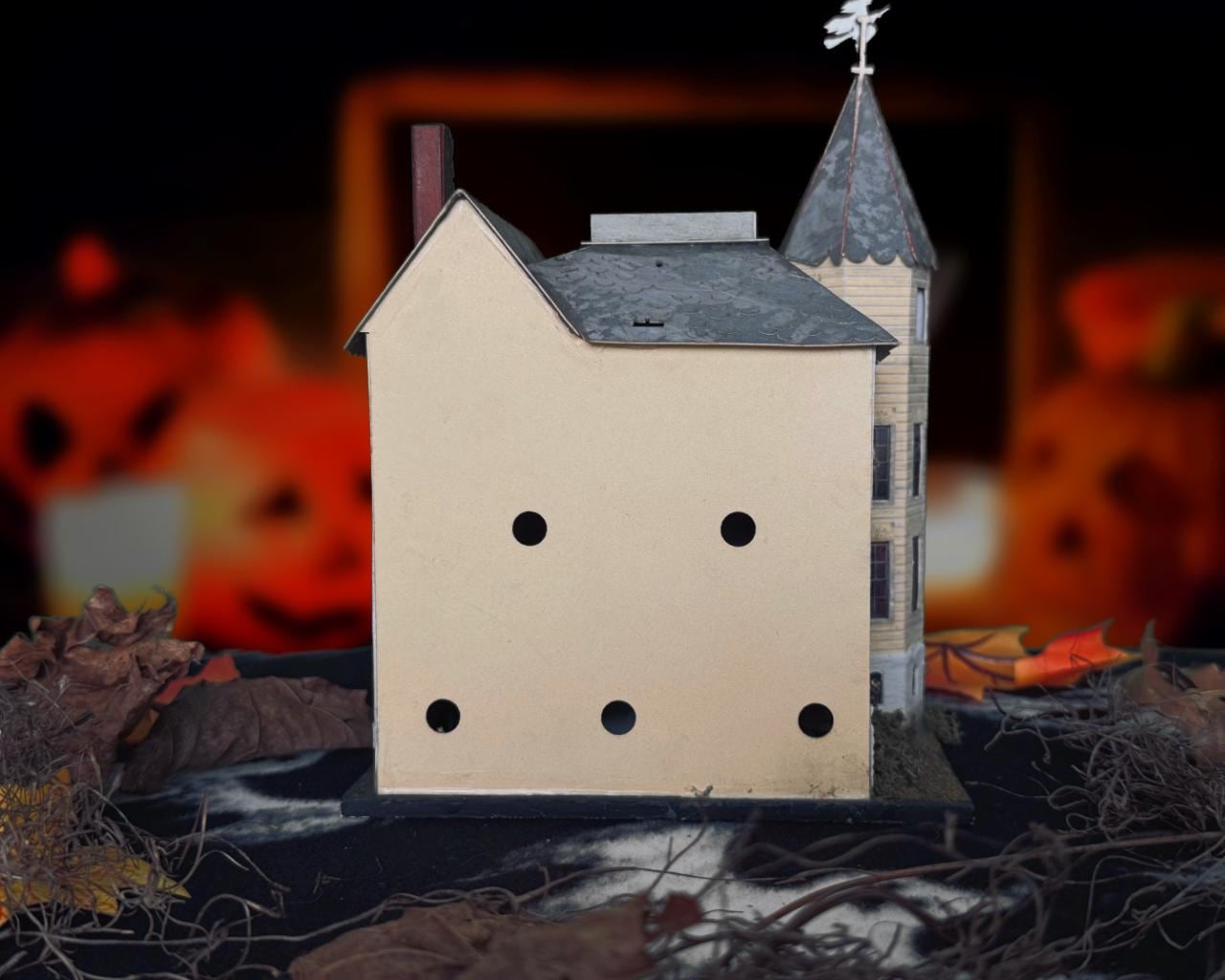 Casper's Haunted Mansion - Halloween Haunted House Decoration