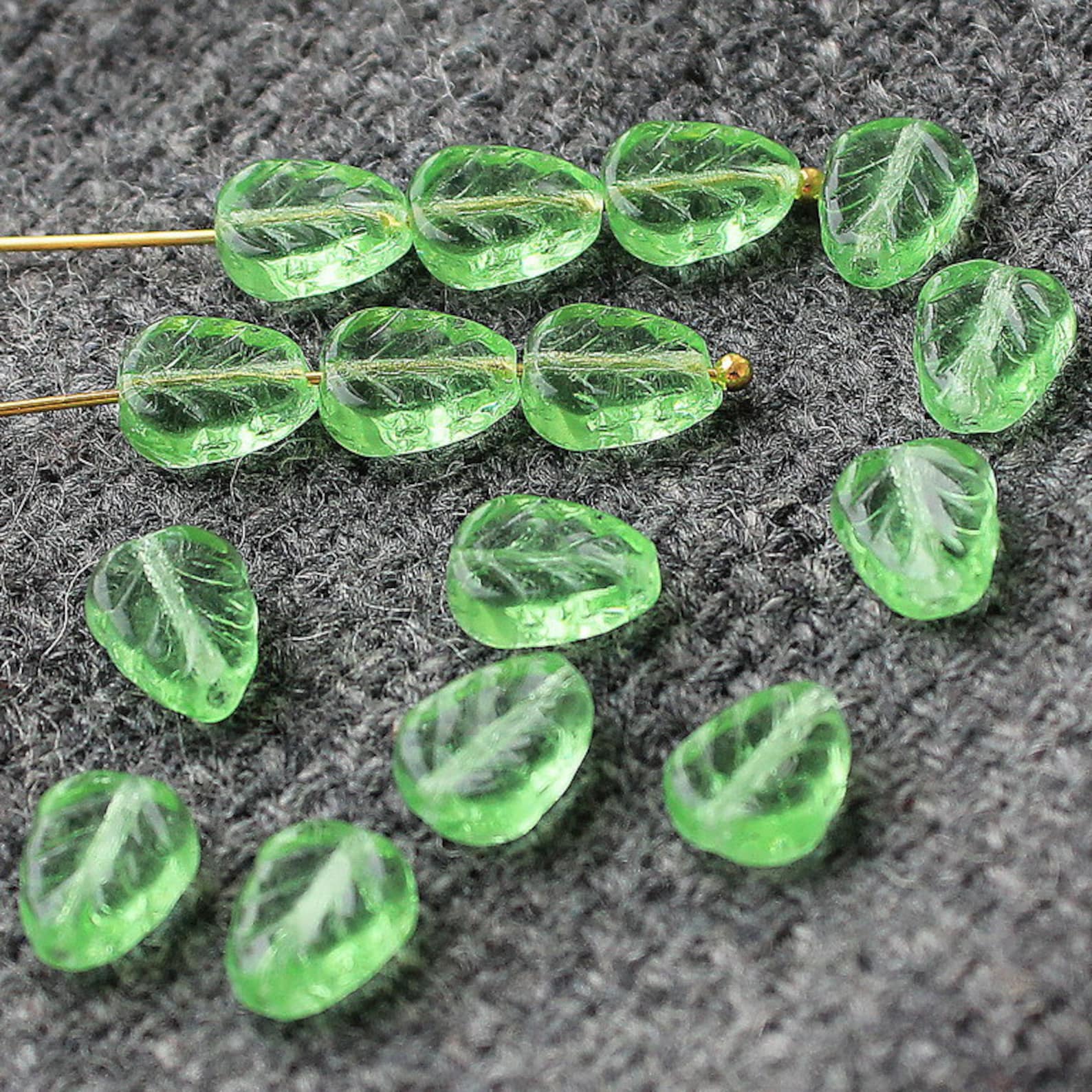 Glass Leaf Beads 25Pc 8х10mm Czech Glass Beads Peridot Glass | Etsy