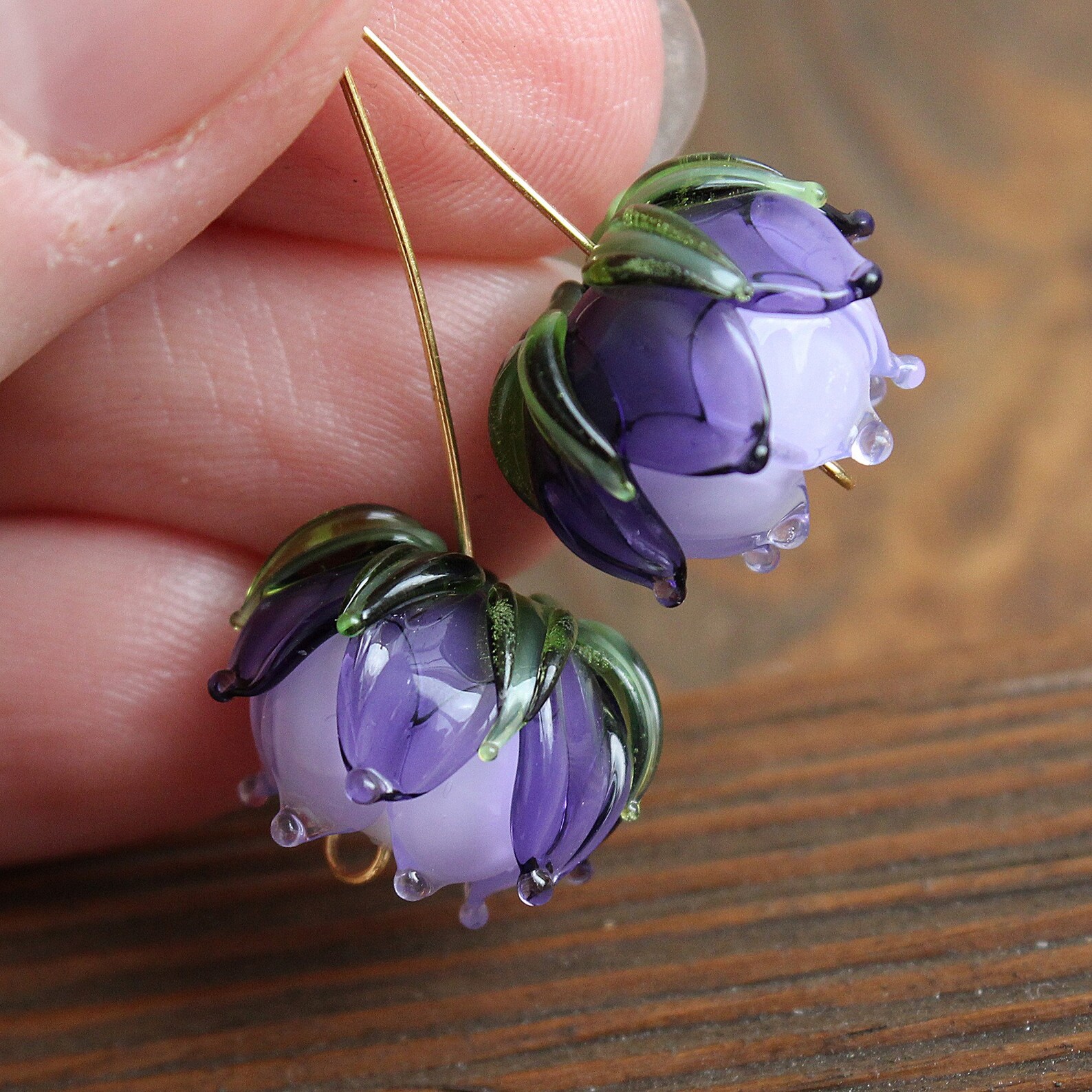 Стекло лэмпворк lampwork. Лэмпворк. Преспапье мурини. Ярмарка мастеров лэмпворк бусины. Бусы крыжовник lampwork.