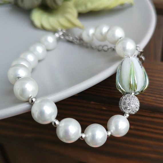 White Glass Pearl Flower Bracelet Lampwork Beaded Bracelet | Etsy