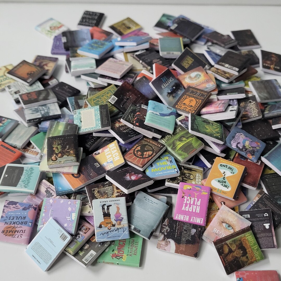 Dollhouse Miniature Books: Assorted Mini Book Bundle - Etsy