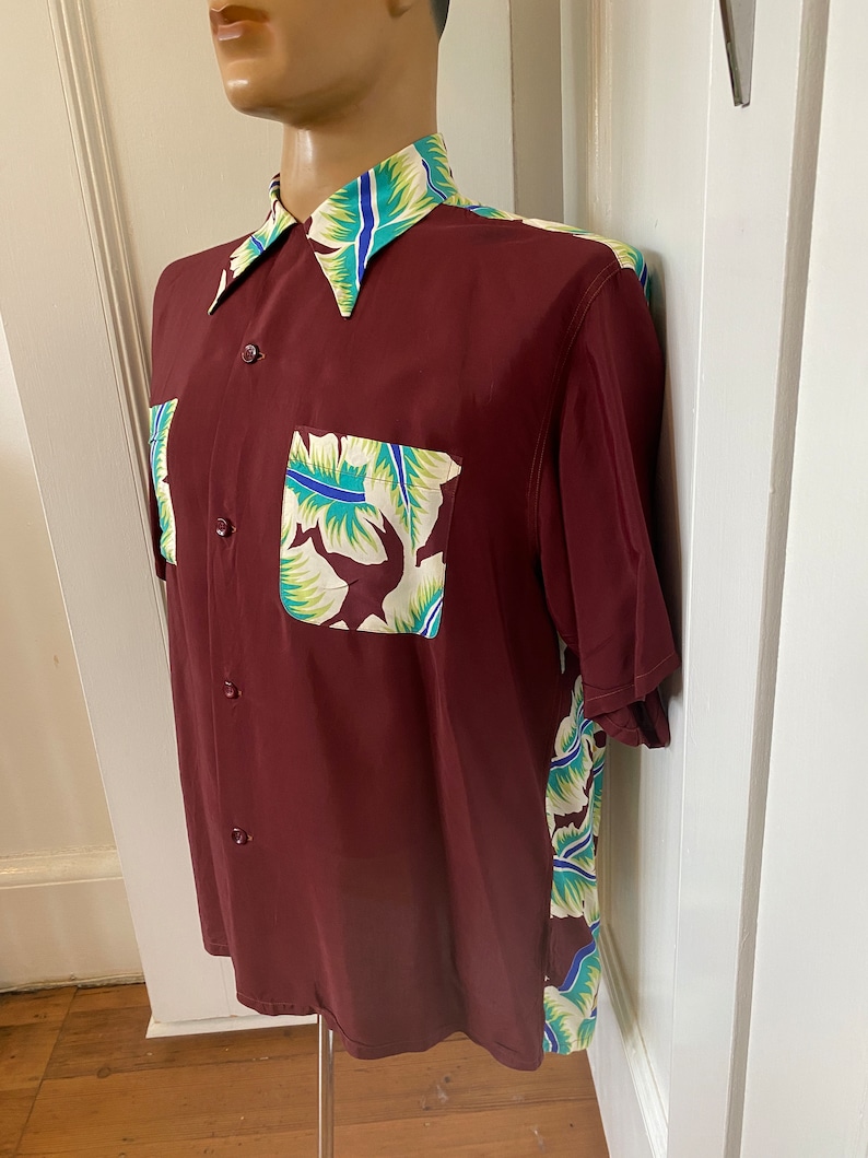 Rare maroon rayon Hawaiian shirt by Aloha Kanaka with amazing print image 7