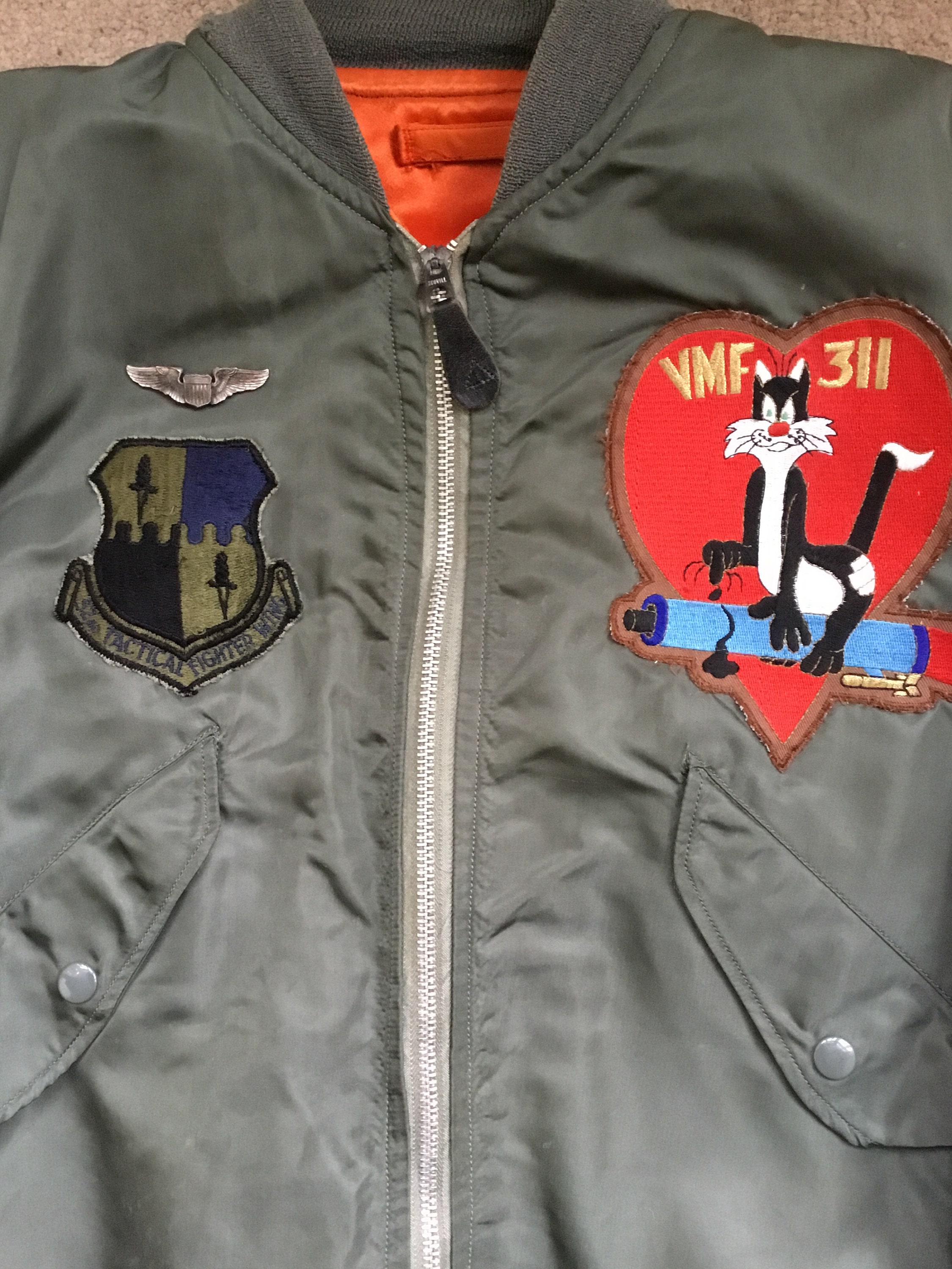 Original USN Flight Bomber L-2B Jacket in Parachute Nylon Original USN Flight Bomber L-2B Jacket in Parachute Nylon