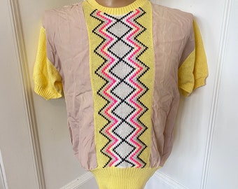 Original 1940s yellow summer knit with a rayon/cotton mix front