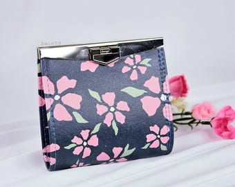 Phlox Flowers Sine Clutch Wallet, Flip Lock Frame Card Case, Handcrafted Vinyl Exterior Bifold