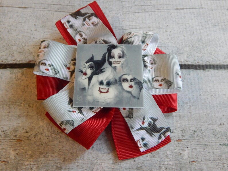 Baby Hairbow girls hair bow Barrette Toddler hair clip Bow hair clip Disney villian Hair Bow- Sarah style Hair Bow headband