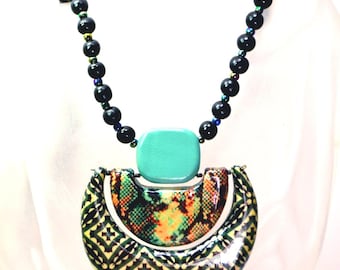 Black Wooden Pendant Necklace Lacquered Laminate MCM Modern